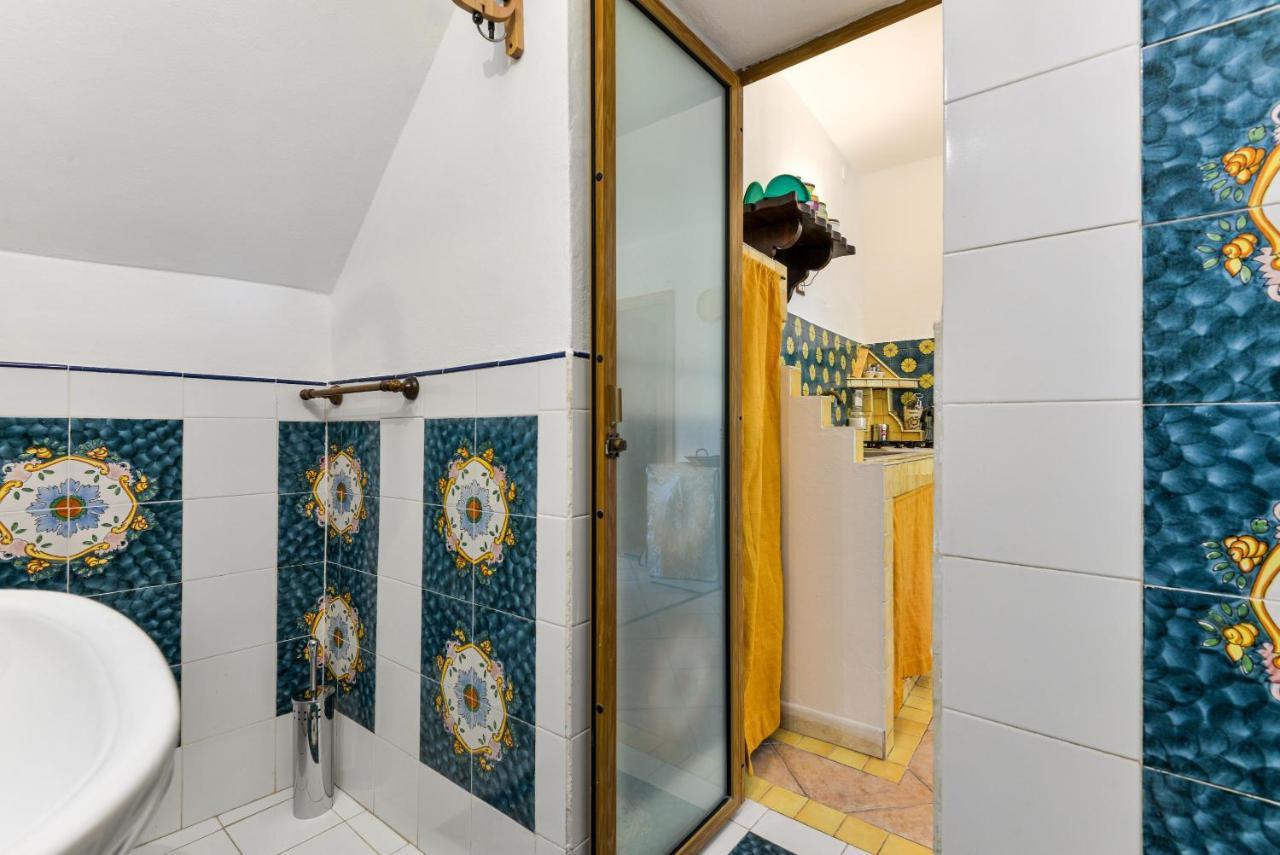 Casa Vacanze Iose Rio Marina Buitenkant foto